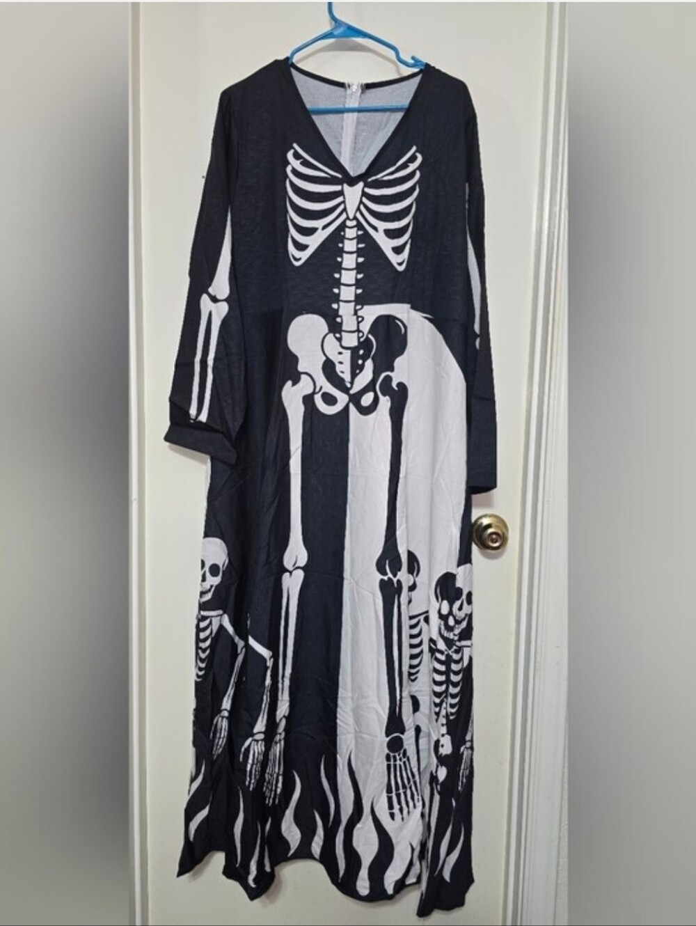 Classic Black & White Skeleton Women's Costume Dress - Picture 3 of 6